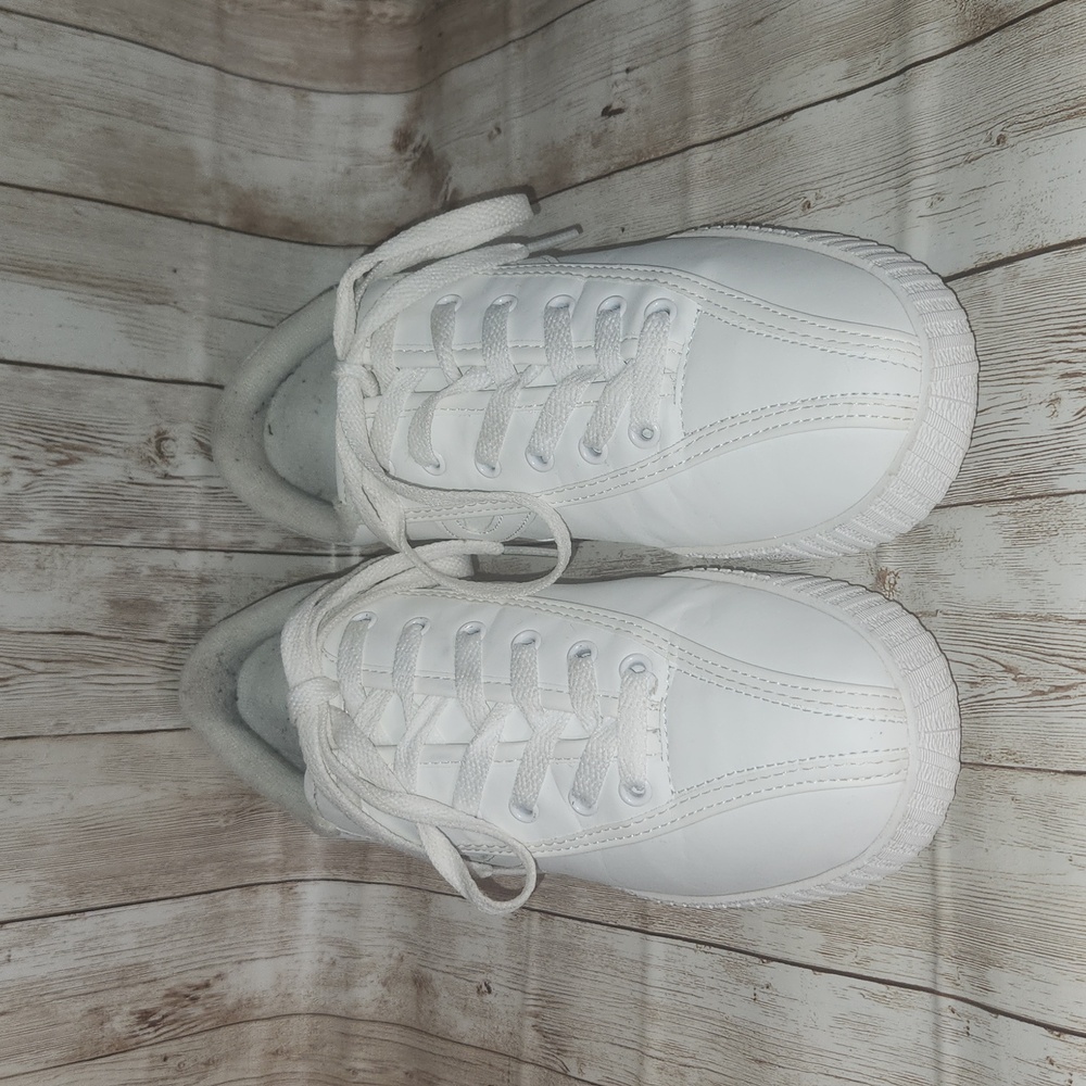 Men Sneakers